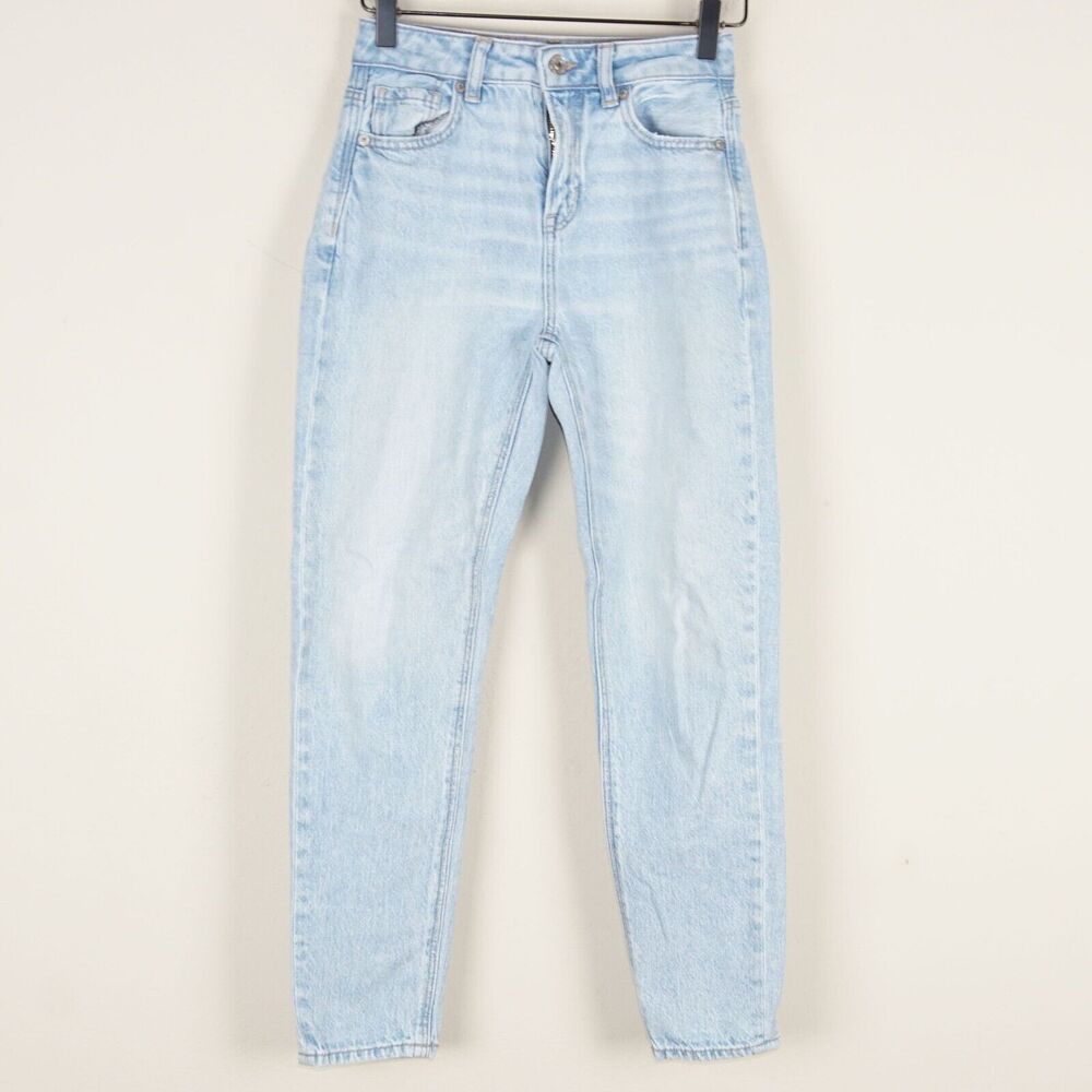 American Eagle Strigid Light Wash Blue Mom Jeans Womens 000 Short / XXS